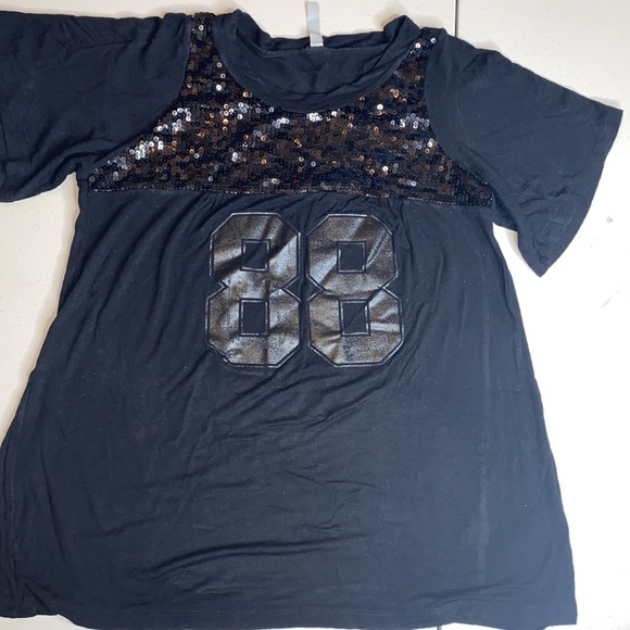 Team 88 Black T-shirt with Sequin Chest - Picture 3 of 13